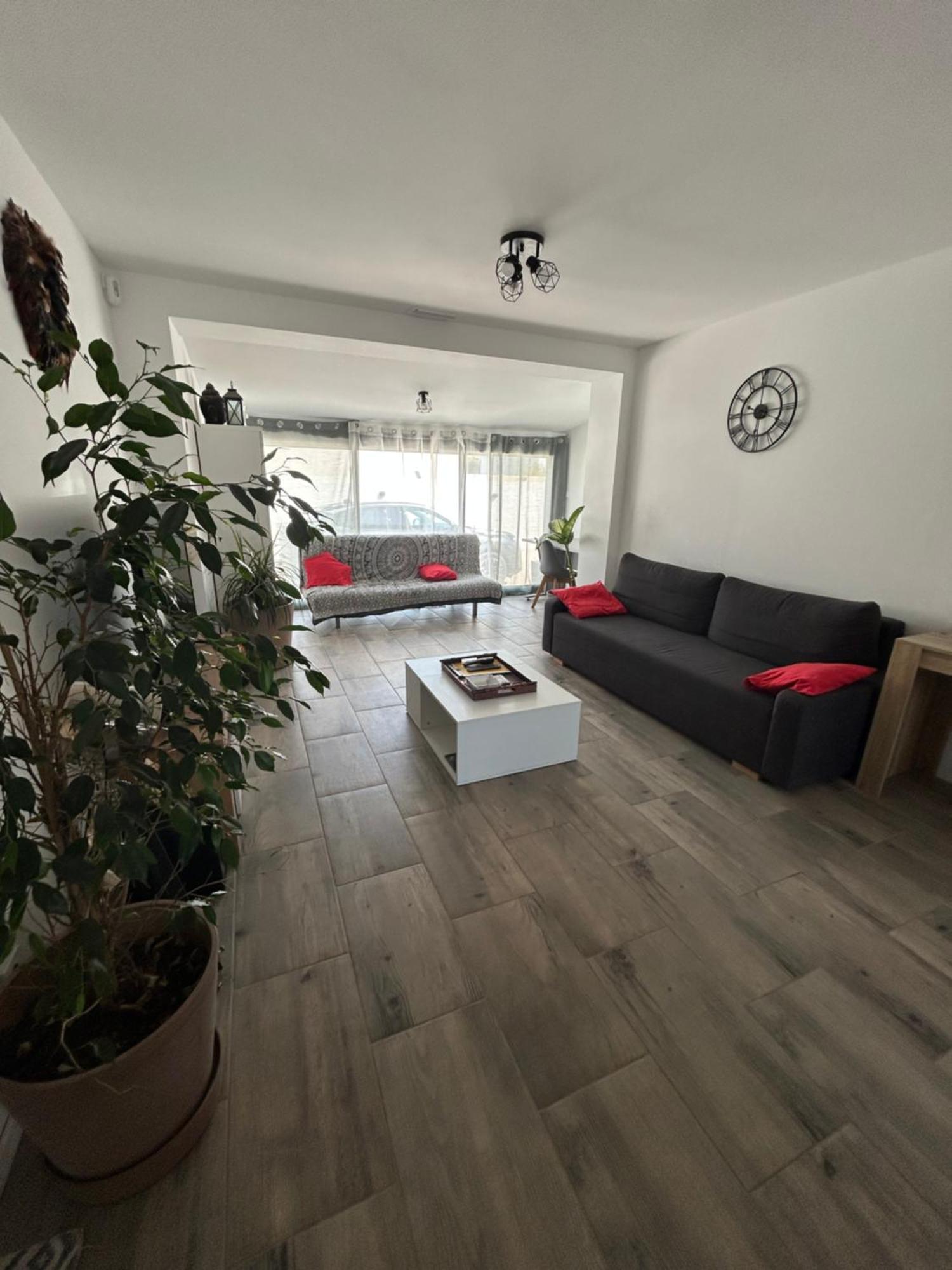 Villa Lunel Люнель Екстер'єр фото